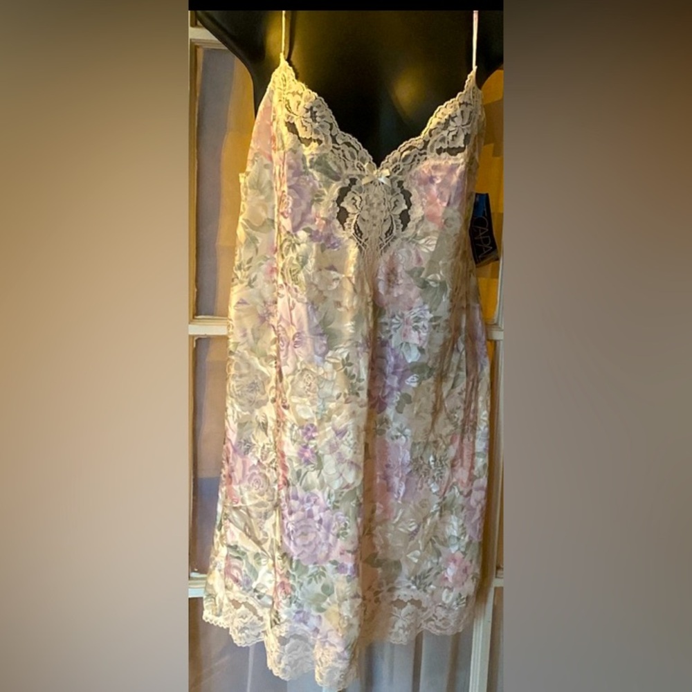 Escapades one piece babydoll pajamas Lingerie Medium new